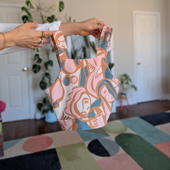 Dazey LA Abstract Floral Crop Tank - Pink, Peach & Teal - Picture 4 of 9